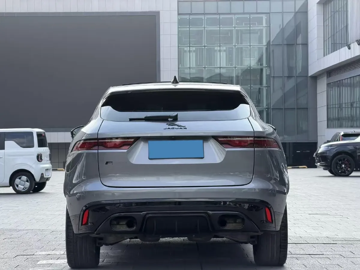2022 Jaguar F-PACE 2.0T 250HP L4 8AT,autocango,china used car exporter,china ev exporter,chinese used car exporter,chinese used ev exporter
