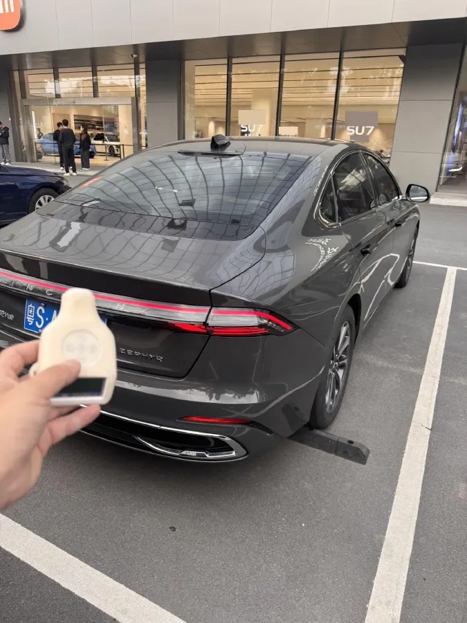 2024 Lincoln Z 2.0T 261HP L4 8AT,autocango,china used car exporter,china ev exporter,chinese used car exporter,chinese used ev exporter