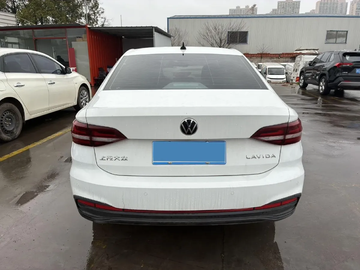 2023 Volkswagen Lavida 1.5L 110HP L4 6AT,autocango,china used car exporter,china ev exporter,chinese used car exporter,chinese used ev exporter