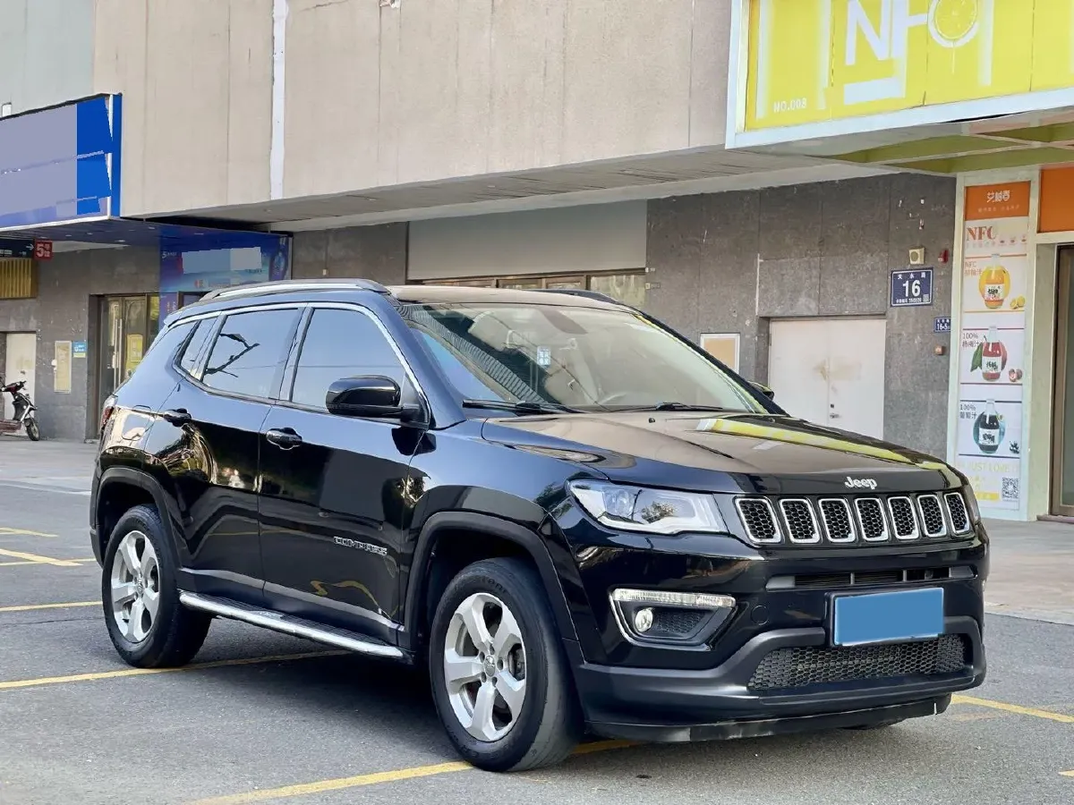 2020 Jeep Compass 1.3T 173HP L4 7DCT,autocango,china used car exporter,china ev exporter,chinese used car exporter,chinese used ev exporter