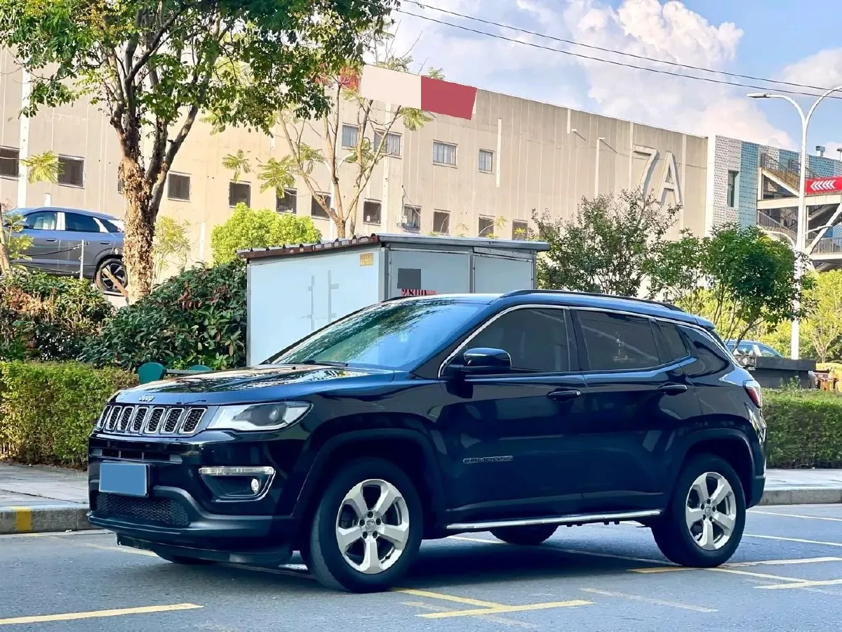 2020 Jeep Compass 1.3T 173HP L4 7DCT,autocango,china used car exporter,china ev exporter,chinese used car exporter,chinese used ev exporter