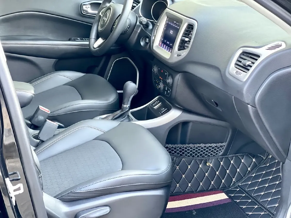 2020 Jeep Compass 1.3T 173HP L4 7DCT,autocango,china used car exporter,china ev exporter,chinese used car exporter,chinese used ev exporter