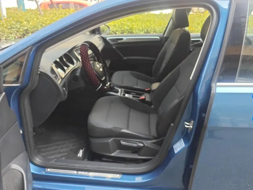 2019 Brilliance Auto V7 1.8T 231HP L4 7DCT,autocango,china used car exporter,china ev exporter,chinese used car exporter,chinese used ev exporter