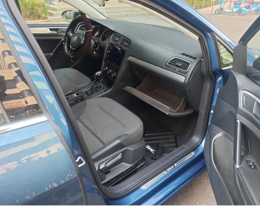 2019 Brilliance Auto V7 1.8T 231HP L4 7DCT,autocango,china used car exporter,china ev exporter,chinese used car exporter,chinese used ev exporter