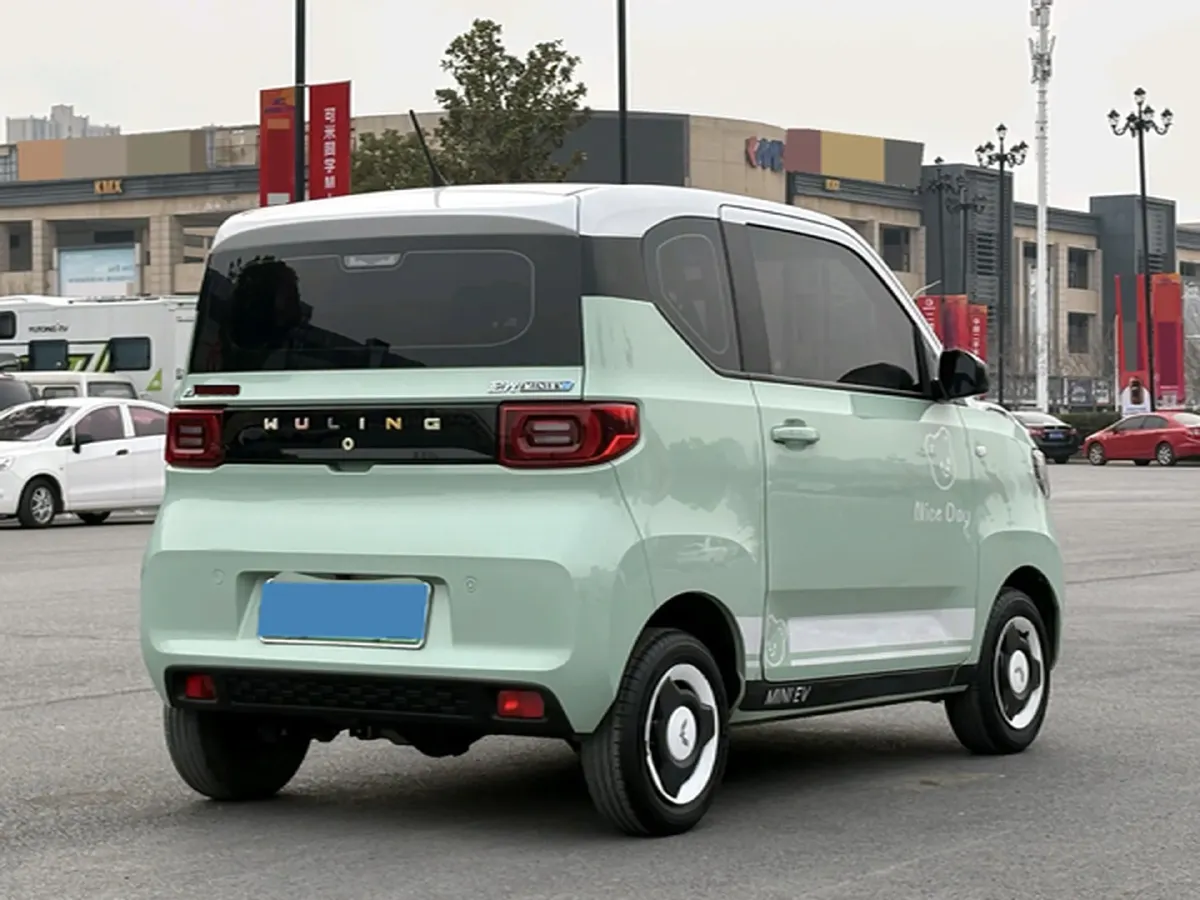 2021 WuLing HongGuang MINI EV BEV 9.3KWH,autocango,china used car exporter,china ev exporter,chinese used car exporter,chinese used ev exporter