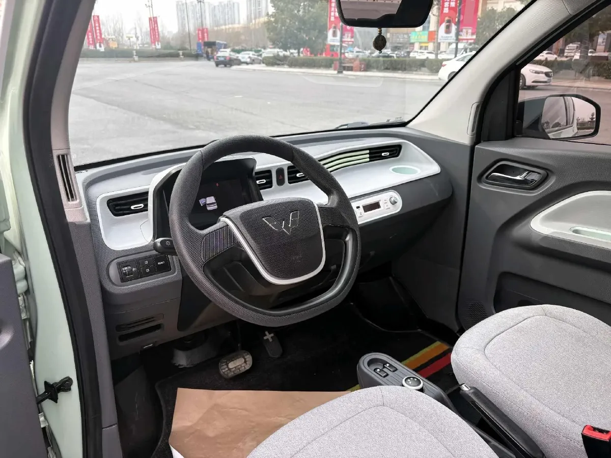 2021 WuLing HongGuang MINI EV BEV 9.3KWH,autocango,china used car exporter,china ev exporter,chinese used car exporter,chinese used ev exporter