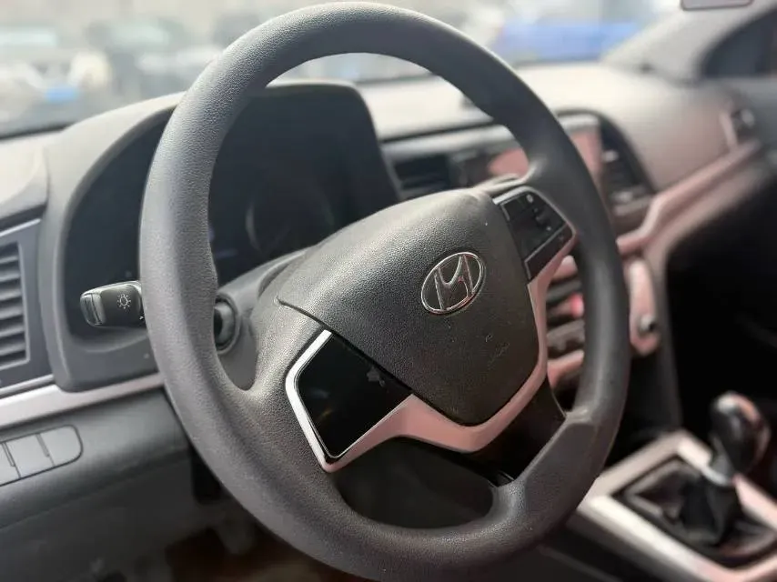 2016 Hyundai Elantra 1.6L 128HP L4 6MT,autocango,china used car exporter,china ev exporter,chinese used car exporter,chinese used ev exporter