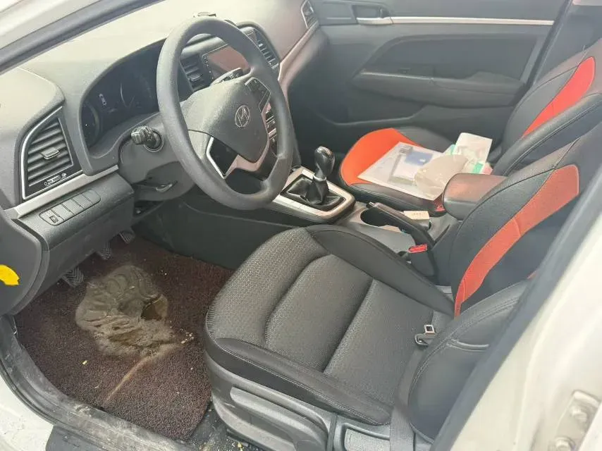 2016 Hyundai Elantra 1.6L 128HP L4 6MT,autocango,china used car exporter,china ev exporter,chinese used car exporter,chinese used ev exporter