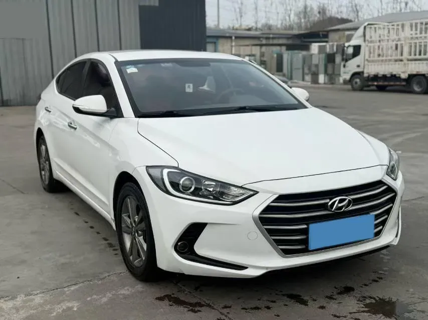 2016 Hyundai Elantra 1.6L 128HP L4 6MT,autocango,china used car exporter,china ev exporter,chinese used car exporter,chinese used ev exporter