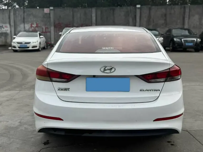 2016 Hyundai Elantra 1.6L 128HP L4 6MT,autocango,china used car exporter,china ev exporter,chinese used car exporter,chinese used ev exporter