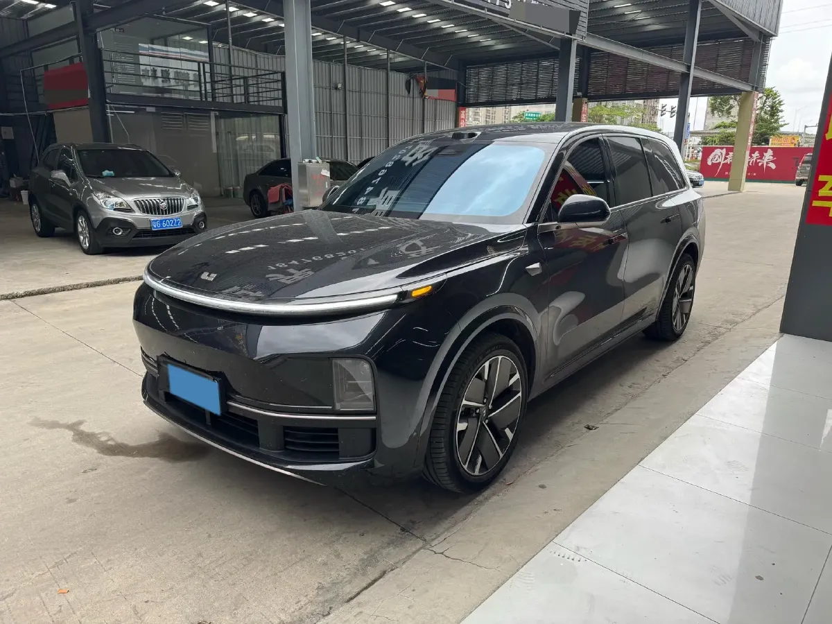 2025 Li L9 Range Extended 154HP REEV,autocango,china used car exporter,china ev exporter,chinese used car exporter,chinese used ev exporter