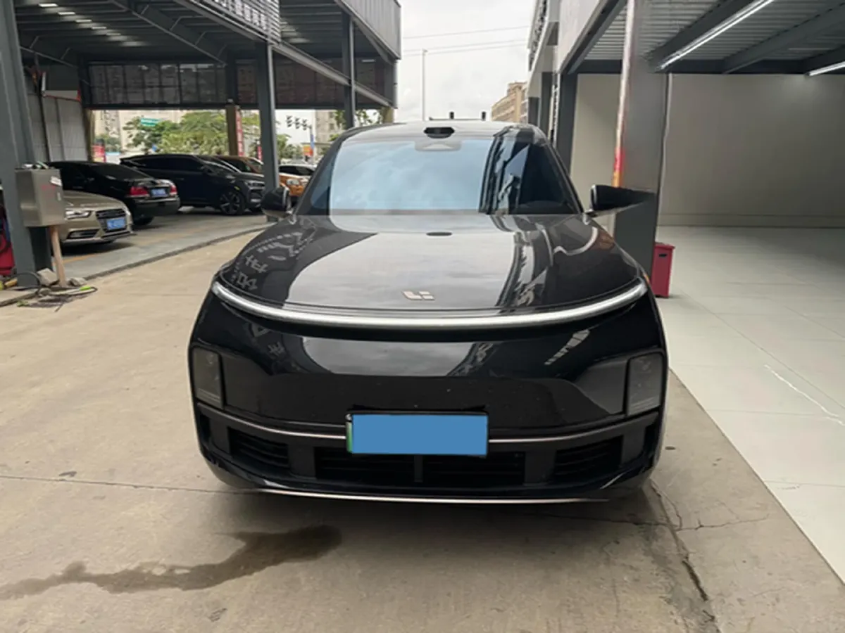 2025 Li L9 Range Extended 154HP REEV,autocango,china used car exporter,china ev exporter,chinese used car exporter,chinese used ev exporter