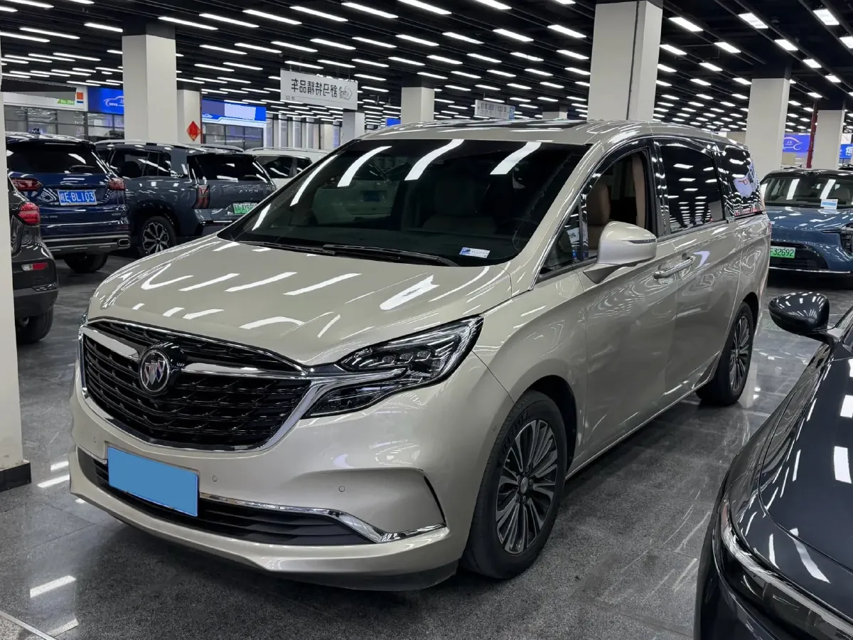 2021 Buick GL8 2.0T 237HP L4 9AT,autocango,china used car exporter,china ev exporter,chinese used car exporter,chinese used ev exporter
