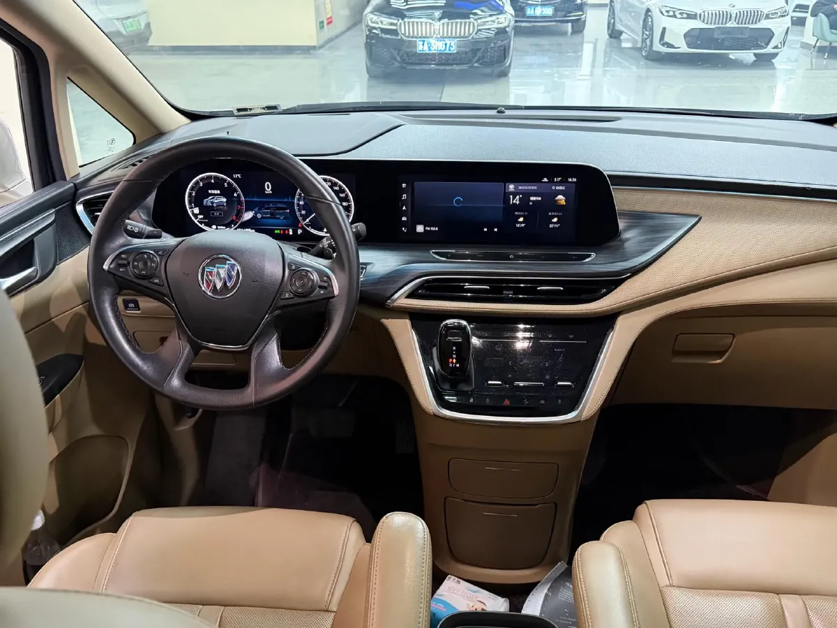 2021 Buick GL8 2.0T 237HP L4 9AT,autocango,china used car exporter,china ev exporter,chinese used car exporter,chinese used ev exporter