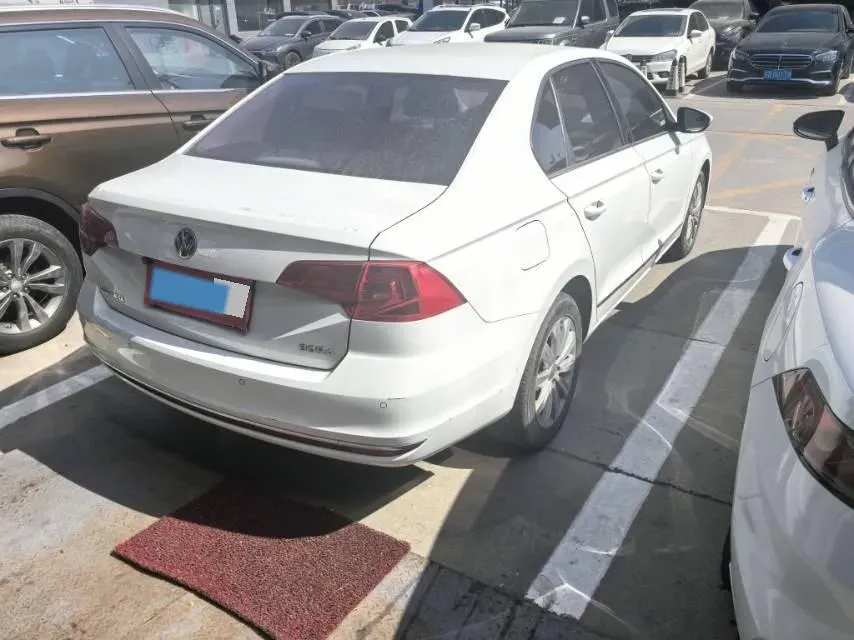 2018 Volkswagen Bora 1.5L 110HP L4 6AT,autocango,china used car exporter,china ev exporter,chinese used car exporter,chinese used ev exporter