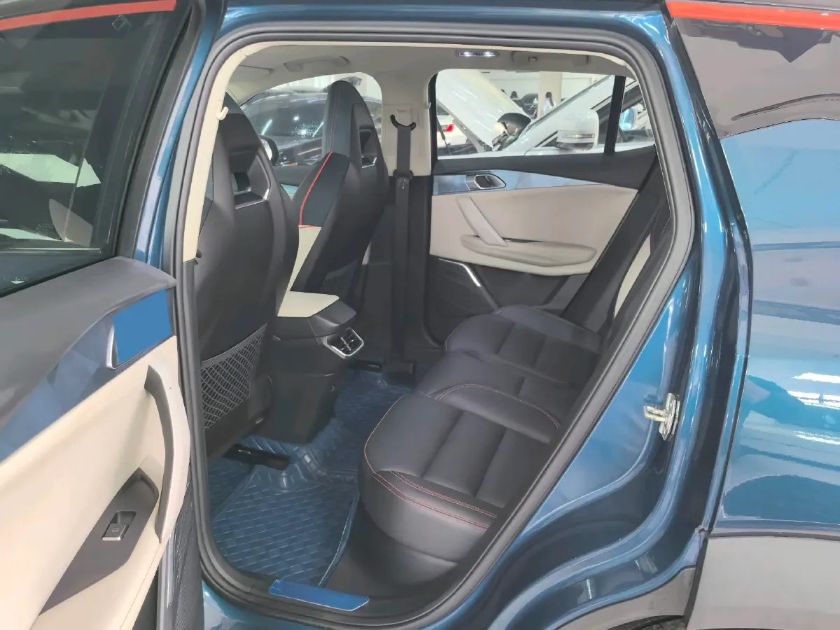 2020 LYNK&CO 06 1.5T 177HP L3 7DCT,autocango,china used car exporter,china ev exporter,chinese used car exporter,chinese used ev exporter