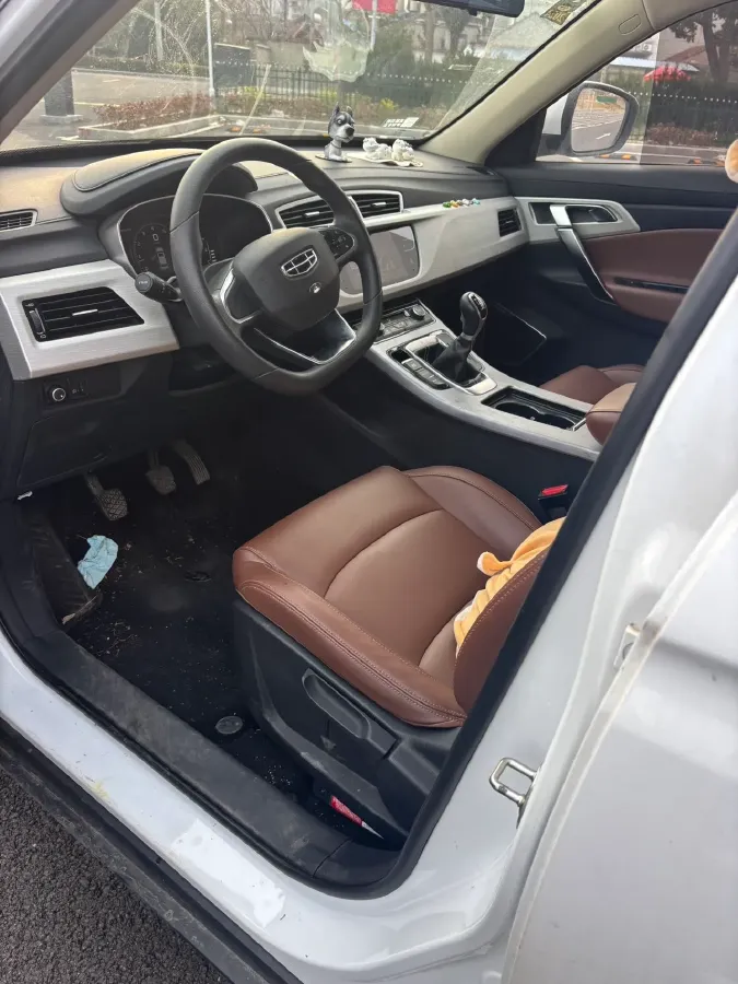 2021 Nissan Sylphy 1.6L 122HP L4 5MT,autocango,china used car exporter,china ev exporter,chinese used car exporter,chinese used ev exporter