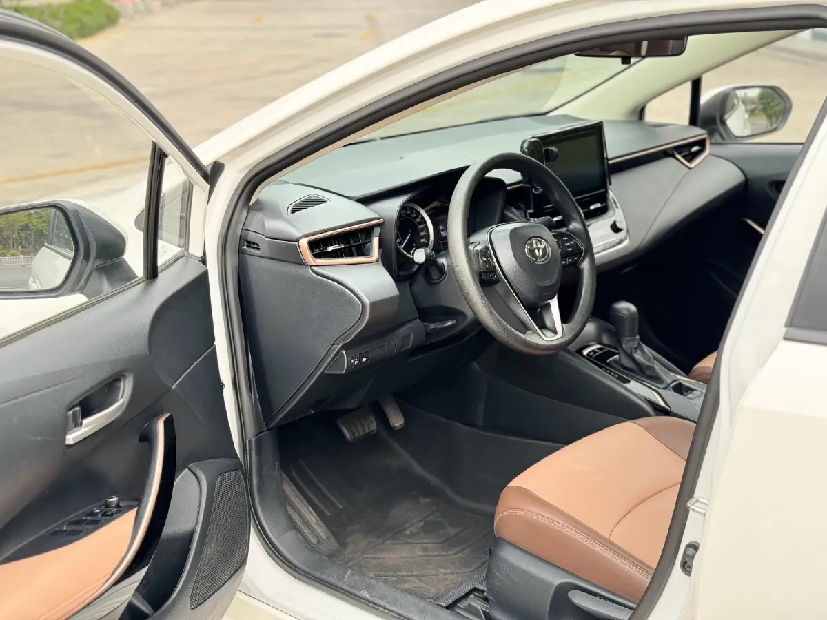 2021 Toyota Corolla 1.5L 121HP L3 CVT,autocango,china used car exporter,china ev exporter,chinese used car exporter,chinese used ev exporter