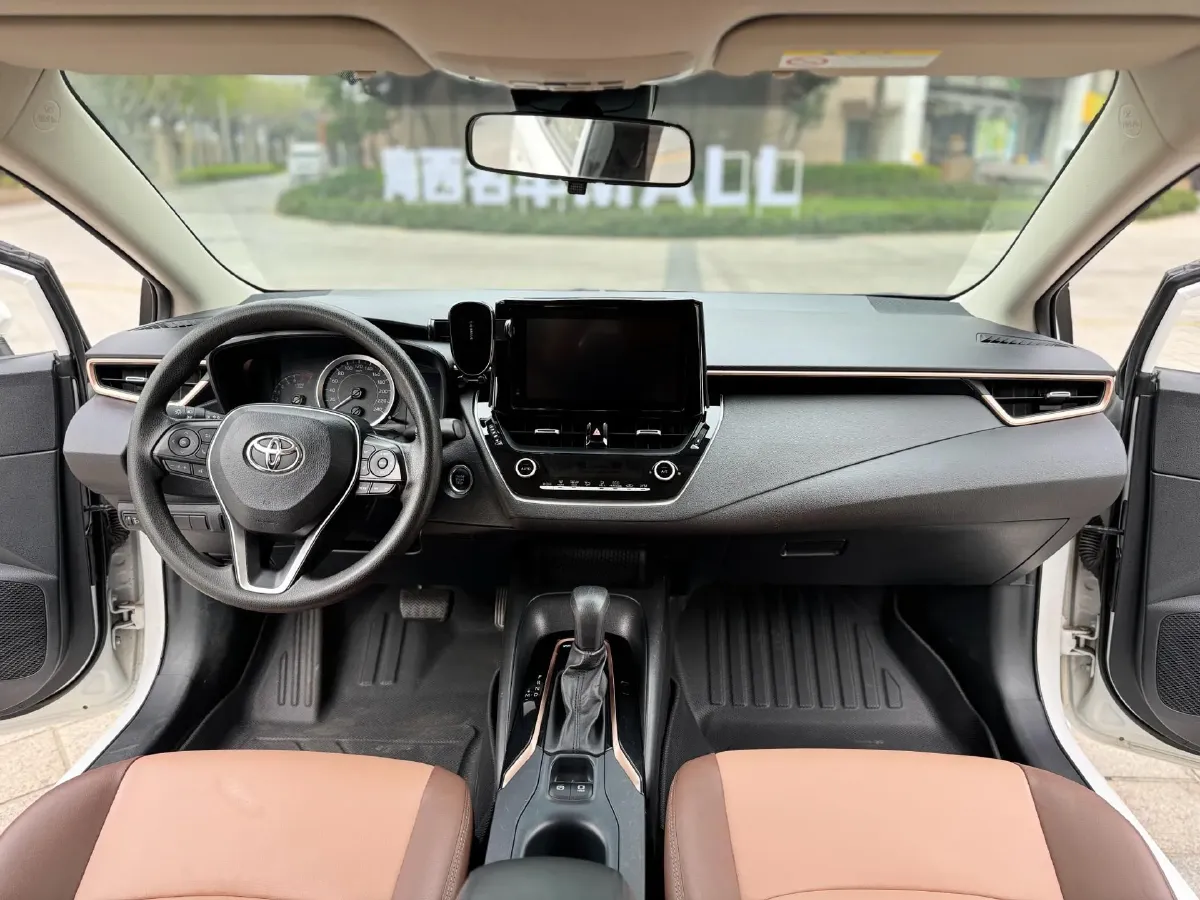 2021 Toyota Corolla 1.5L 121HP L3 CVT,autocango,china used car exporter,china ev exporter,chinese used car exporter,chinese used ev exporter