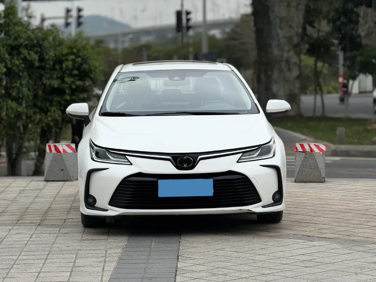 2021 Toyota Corolla 1.5L 121HP L3 CVT,autocango,china used car exporter,china ev exporter,chinese used car exporter,chinese used ev exporter