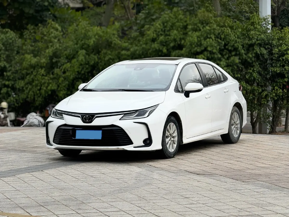 2021 Toyota Corolla 1.5L 121HP L3 CVT,autocango,china used car exporter,china ev exporter,chinese used car exporter,chinese used ev exporter