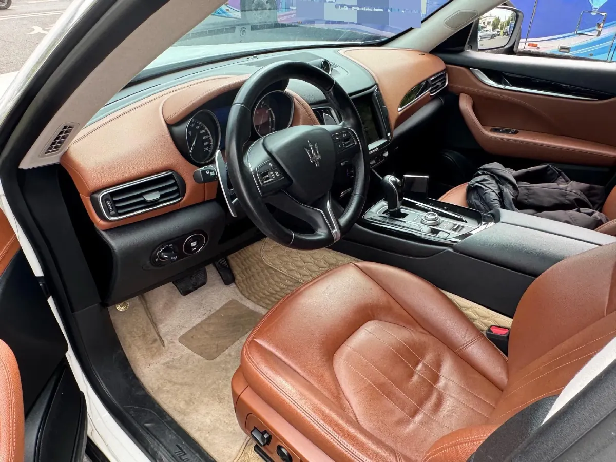 2018 Maserati Levante 3.0T 350HP V6 8AT,autocango,china used car exporter,china ev exporter,chinese used car exporter,chinese used ev exporter