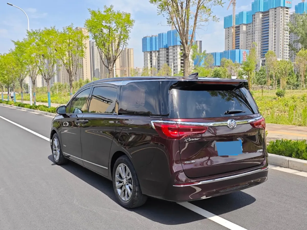 2022 Buick GL8 2.0T 237HP L4 9AT,autocango,china used car exporter,china ev exporter,chinese used car exporter,chinese used ev exporter