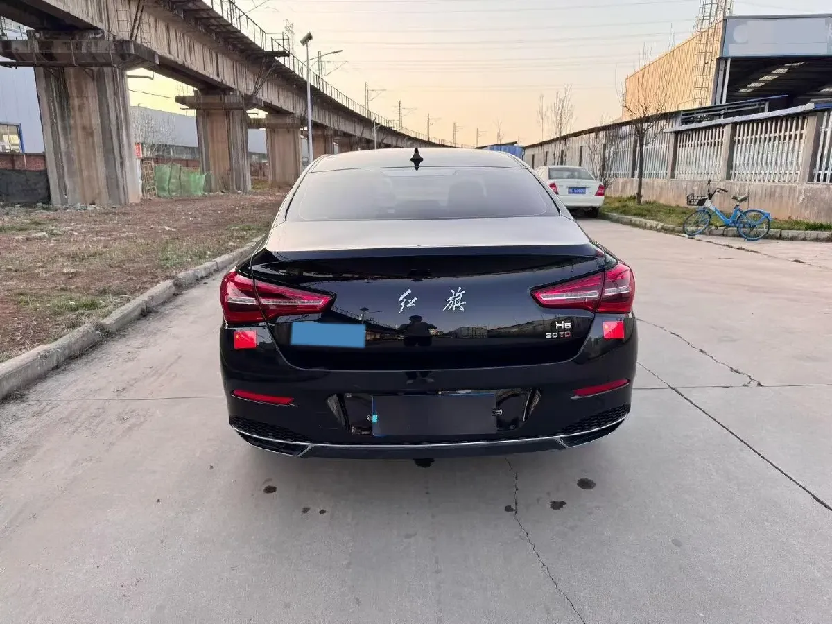 2020 HongQi H5 1.5T 169HP L4 7DCT,autocango,china used car exporter,china ev exporter,chinese used car exporter,chinese used ev exporter