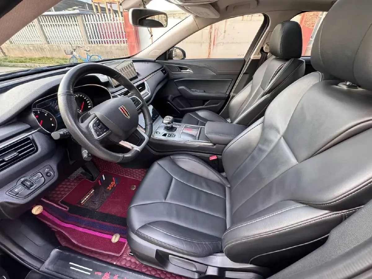 2020 HongQi H5 1.5T 169HP L4 7DCT,autocango,china used car exporter,china ev exporter,chinese used car exporter,chinese used ev exporter