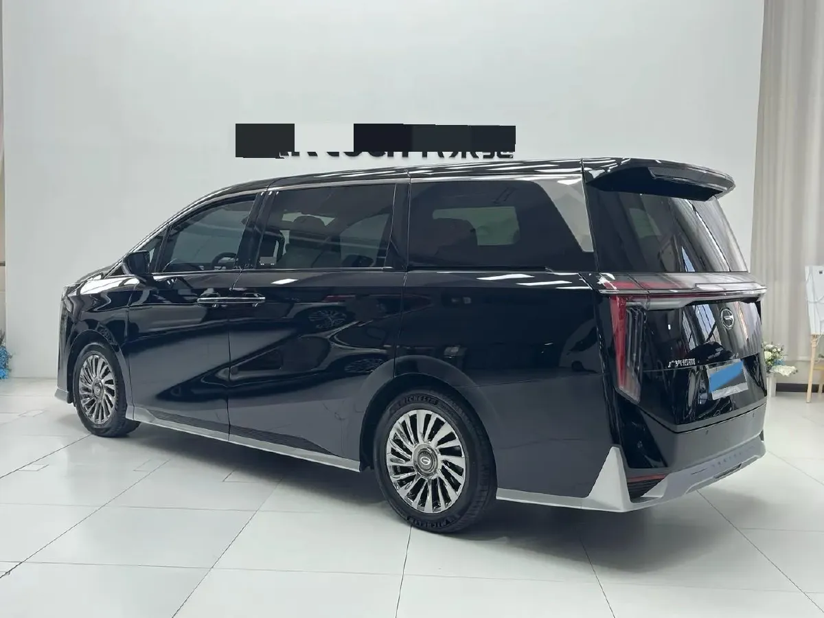 2024 GAC Trumpchi M8 2.0T 252HP L4 8AT,autocango,china used car exporter,china ev exporter,chinese used car exporter,chinese used ev exporter