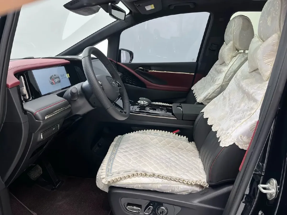 2024 GAC Trumpchi M8 2.0T 252HP L4 8AT,autocango,china used car exporter,china ev exporter,chinese used car exporter,chinese used ev exporter