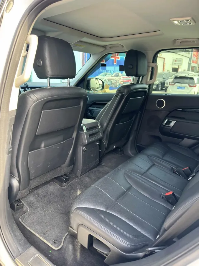 2018 Land Rover Discovery 2.0T 300HP L4 8AT,autocango,china used car exporter,china ev exporter,chinese used car exporter,chinese used ev exporter