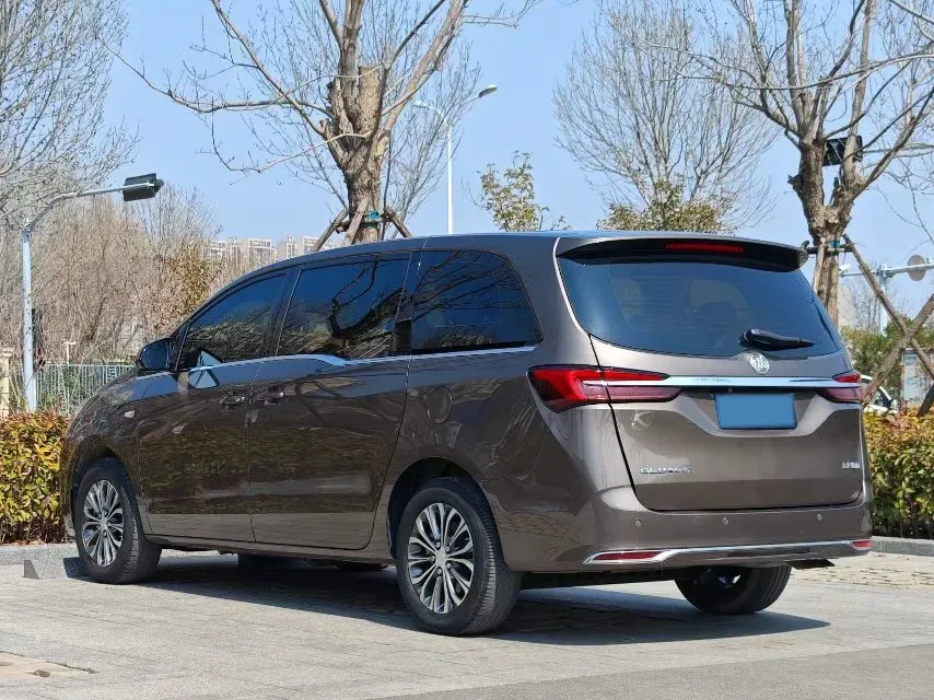 2022 Buick GL8 2.0T 237HP L4 9AT,autocango,china used car exporter,china ev exporter,chinese used car exporter,chinese used ev exporter