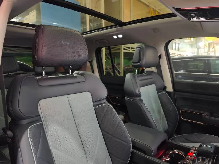 2023 FangChengBao Bao 5 1.5T 194HP L4 E-CVT PHEV 31.8KWH,autocango,china used car exporter,china ev exporter,chinese used car exporter,chinese used ev exporter