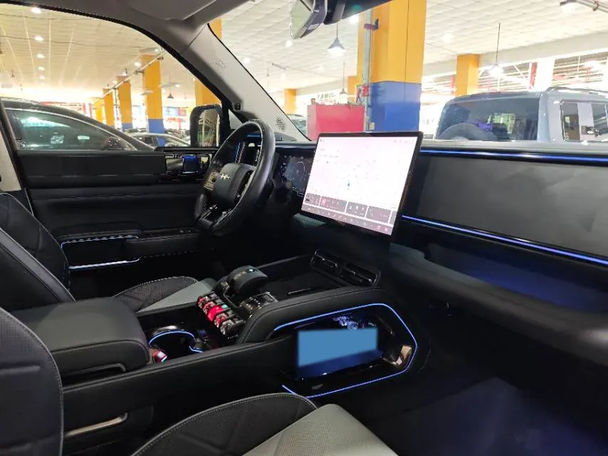 2023 FangChengBao Bao 5 1.5T 194HP L4 E-CVT PHEV 31.8KWH,autocango,china used car exporter,china ev exporter,chinese used car exporter,chinese used ev exporter