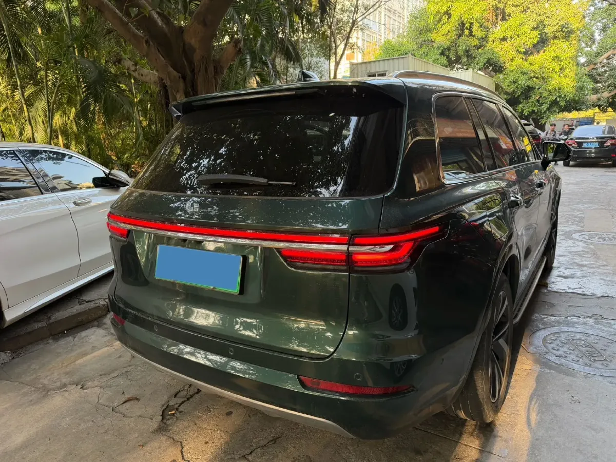 2021 Li ONE Range Extended 131HP REEV 40.5KWH,autocango,china used car exporter,china ev exporter,chinese used car exporter,chinese used ev exporter