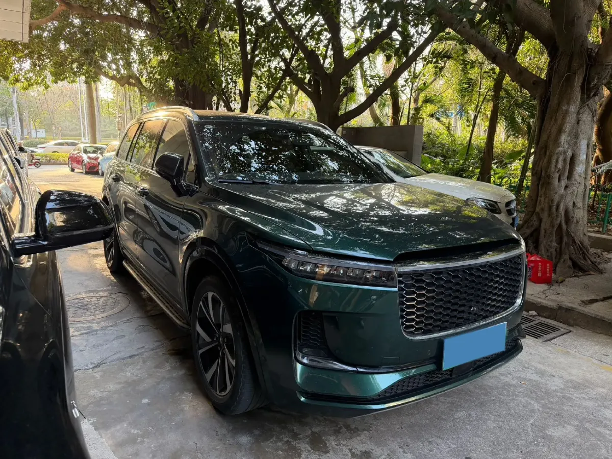 2021 Li ONE Range Extended 131HP REEV 40.5KWH,autocango,china used car exporter,china ev exporter,chinese used car exporter,chinese used ev exporter