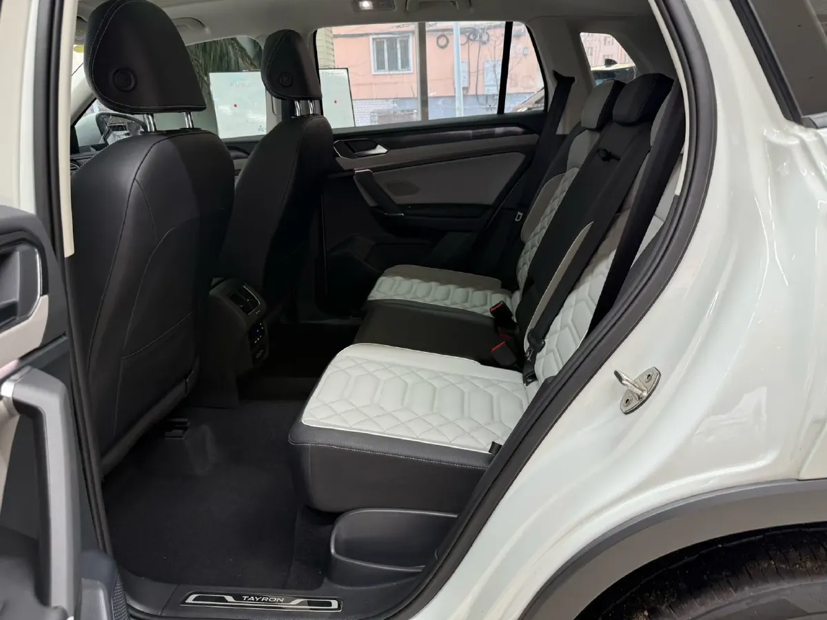 2023 Volkswagen Tayron 1.4T 150HP L4 7DCT,autocango,china used car exporter,china ev exporter,chinese used car exporter,chinese used ev exporter