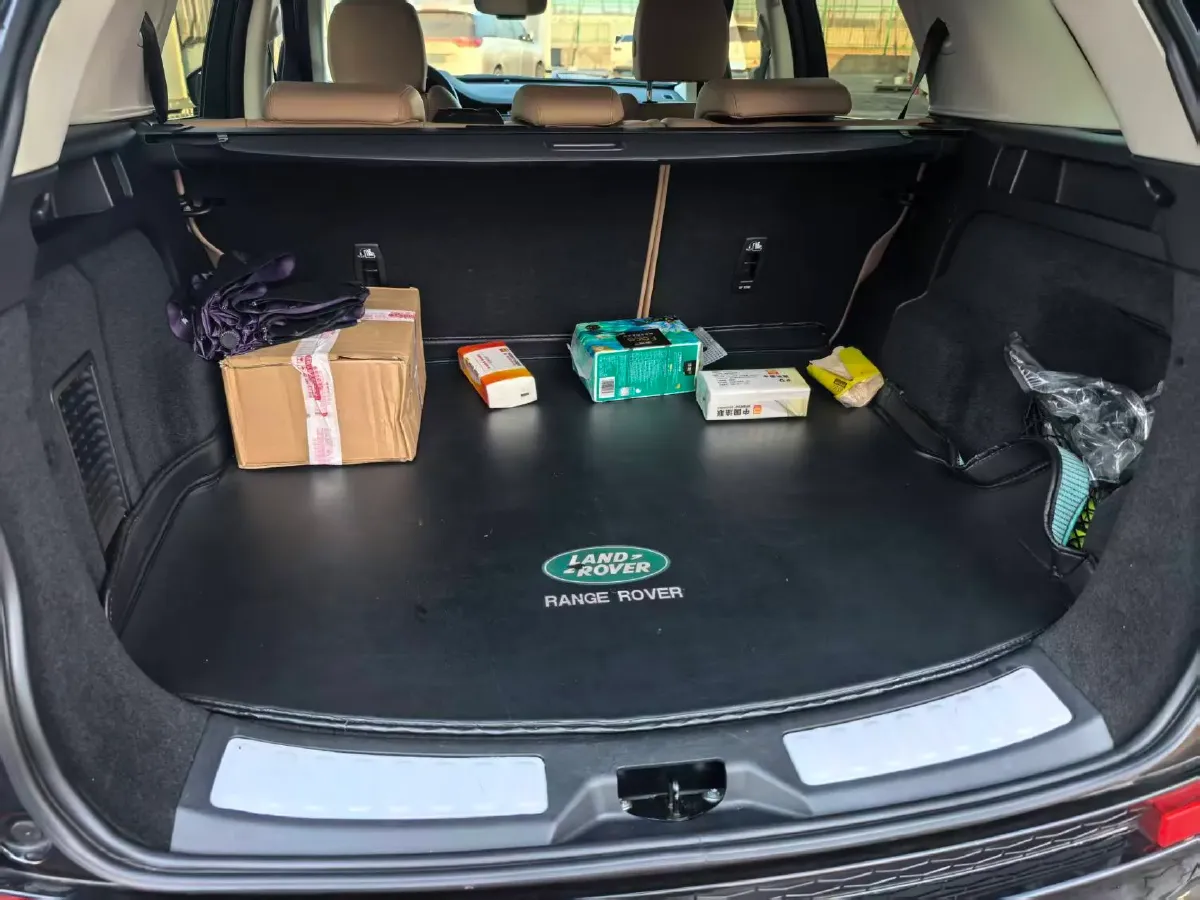 2024 Land Rover Discovery Sport 1.5T 200HP L3 8AT PHEV 15.5KWH,autocango,china used car exporter,china ev exporter,chinese used car exporter,chinese used ev exporter