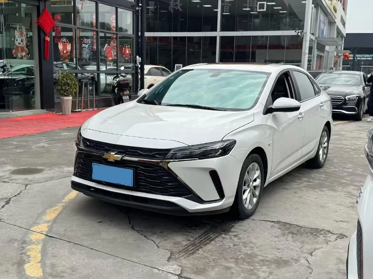 2024 Chevrolet Monza 1.5L 113HP L4 6DCT,autocango,china used car exporter,china ev exporter,chinese used car exporter,chinese used ev exporter