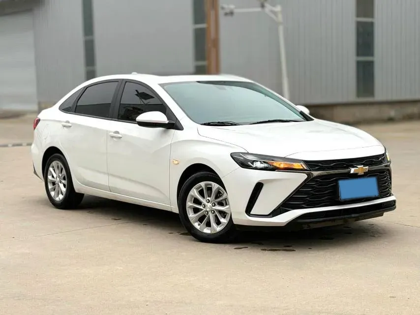 2024 Chevrolet Monza 1.5L 113HP L4 6DCT,autocango,china used car exporter,china ev exporter,chinese used car exporter,chinese used ev exporter