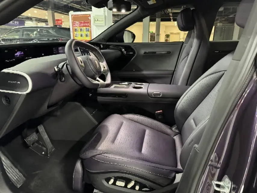 2024 Avatr 07 BEV 82.16KWH,autocango,china used car exporter,china ev exporter,chinese used car exporter,chinese used ev exporter