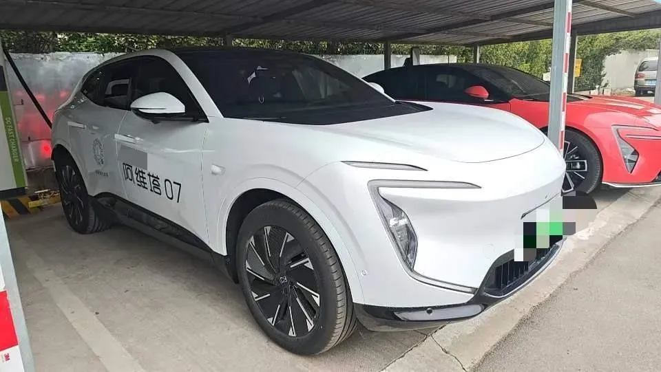 2024 Avatr 07 BEV 82.16KWH,autocango,china used car exporter,china ev exporter,chinese used car exporter,chinese used ev exporter
