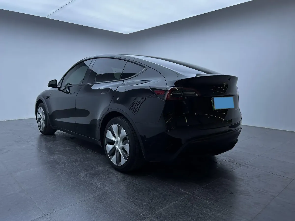 2022 Tesla Model Y BEV 60KWH,autocango,china used car exporter,china ev exporter,chinese used car exporter,chinese used ev exporter