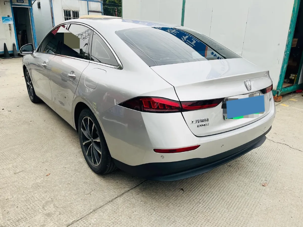 2025 Roewe D7 1.5L 112HP L4 1DHT PHEV 19.7KWH,autocango,china used car exporter,china ev exporter,chinese used car exporter,chinese used ev exporter