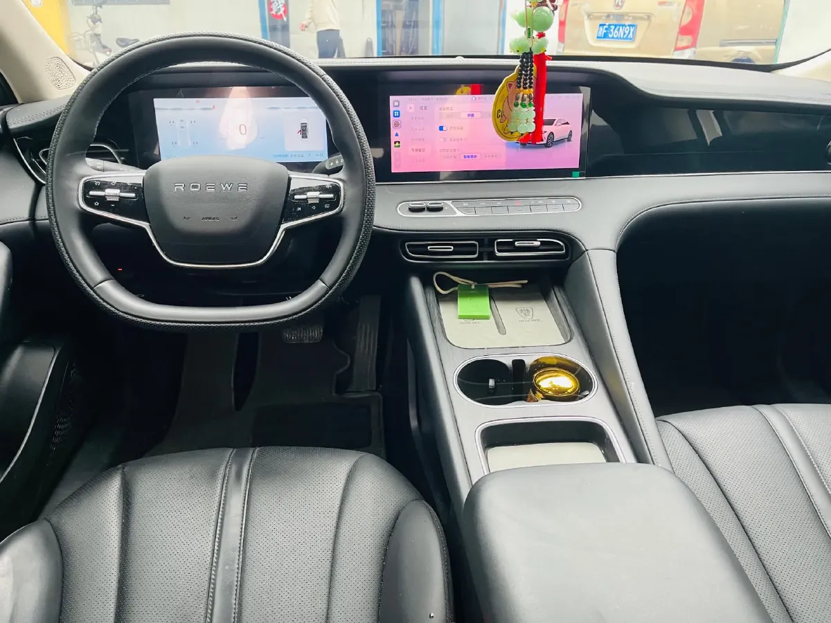 2025 Roewe D7 1.5L 112HP L4 1DHT PHEV 19.7KWH,autocango,china used car exporter,china ev exporter,chinese used car exporter,chinese used ev exporter