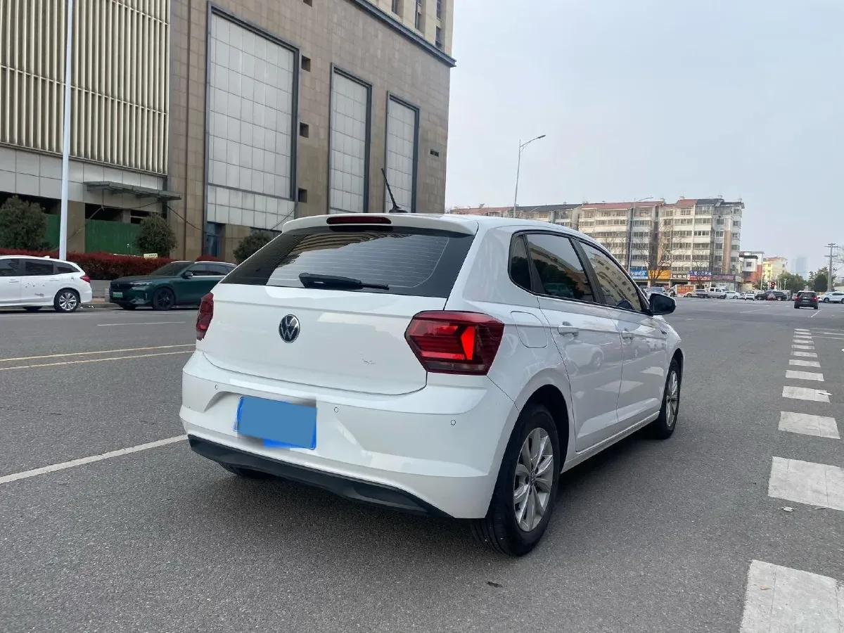 2023 Volkswagen Polo 1.5L 113HP L4 6AT,autocango,china used car exporter,china ev exporter,chinese used car exporter,chinese used ev exporter