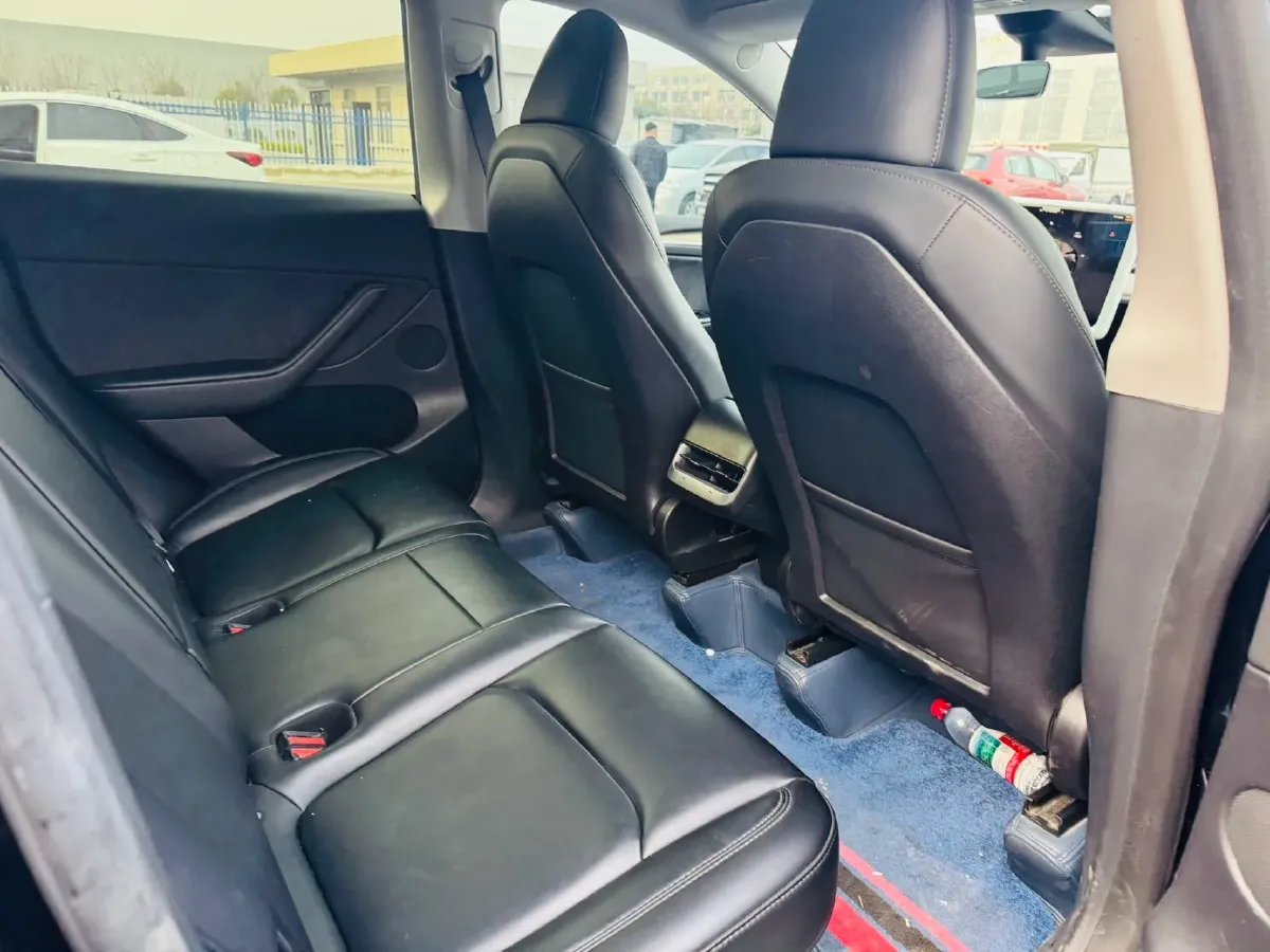 2022 Tesla Model Y BEV 60KWH,autocango,china used car exporter,china ev exporter,chinese used car exporter,chinese used ev exporter