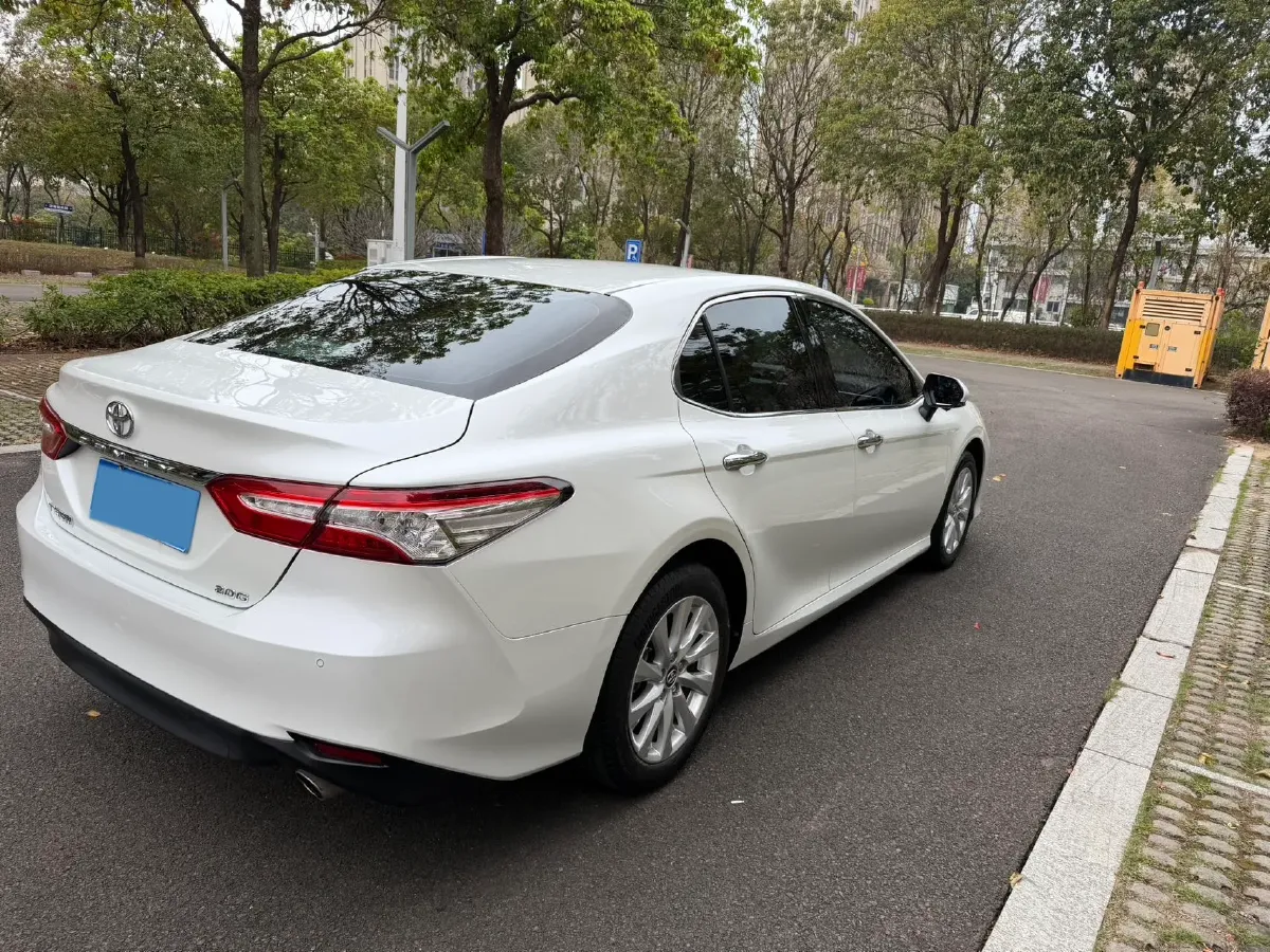 2021 Toyota Camry 2.0L 178HP L4 CVT,autocango,china used car exporter,china ev exporter,chinese used car exporter,chinese used ev exporter