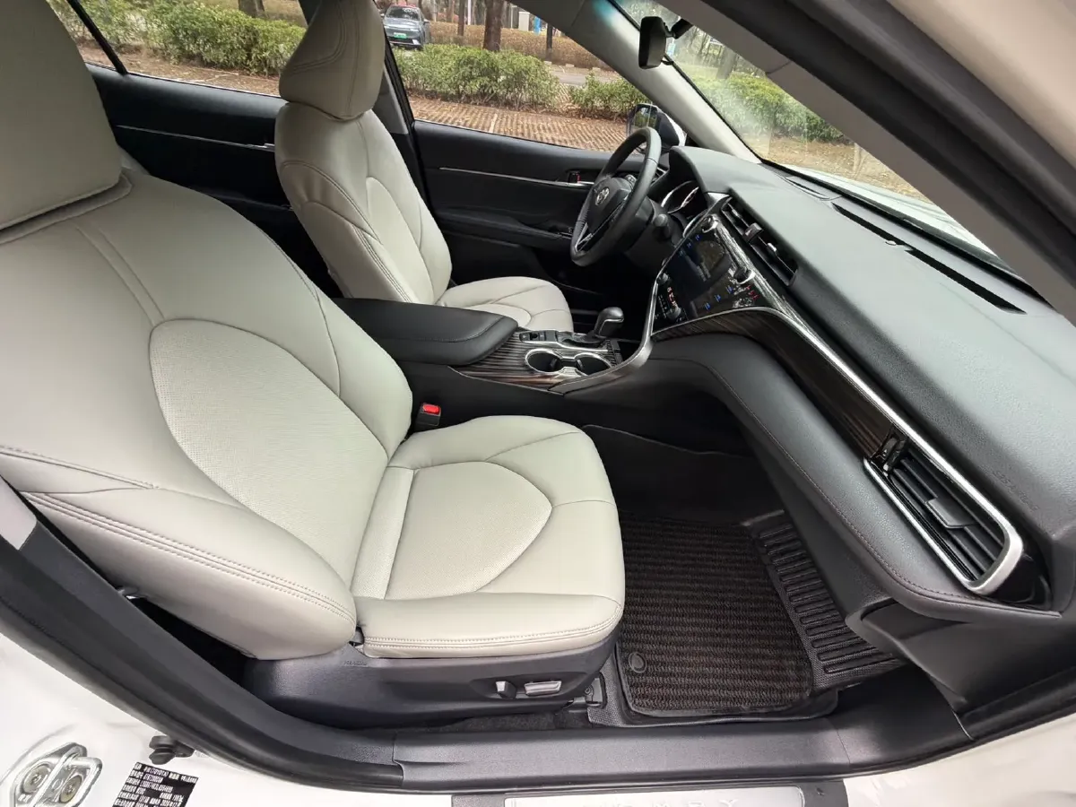 2021 Toyota Camry 2.0L 178HP L4 CVT,autocango,china used car exporter,china ev exporter,chinese used car exporter,chinese used ev exporter